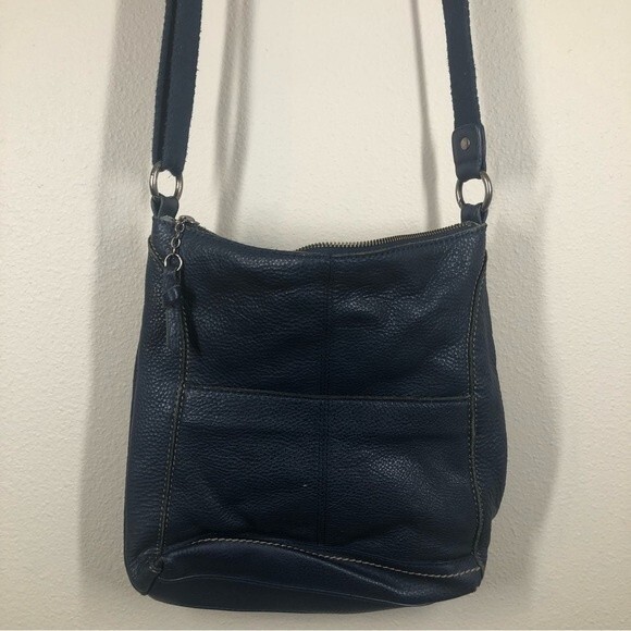 The Sak Lucia Leather Crossbody Bag Blue Everyday Casual Purse - Picture 8 of 16